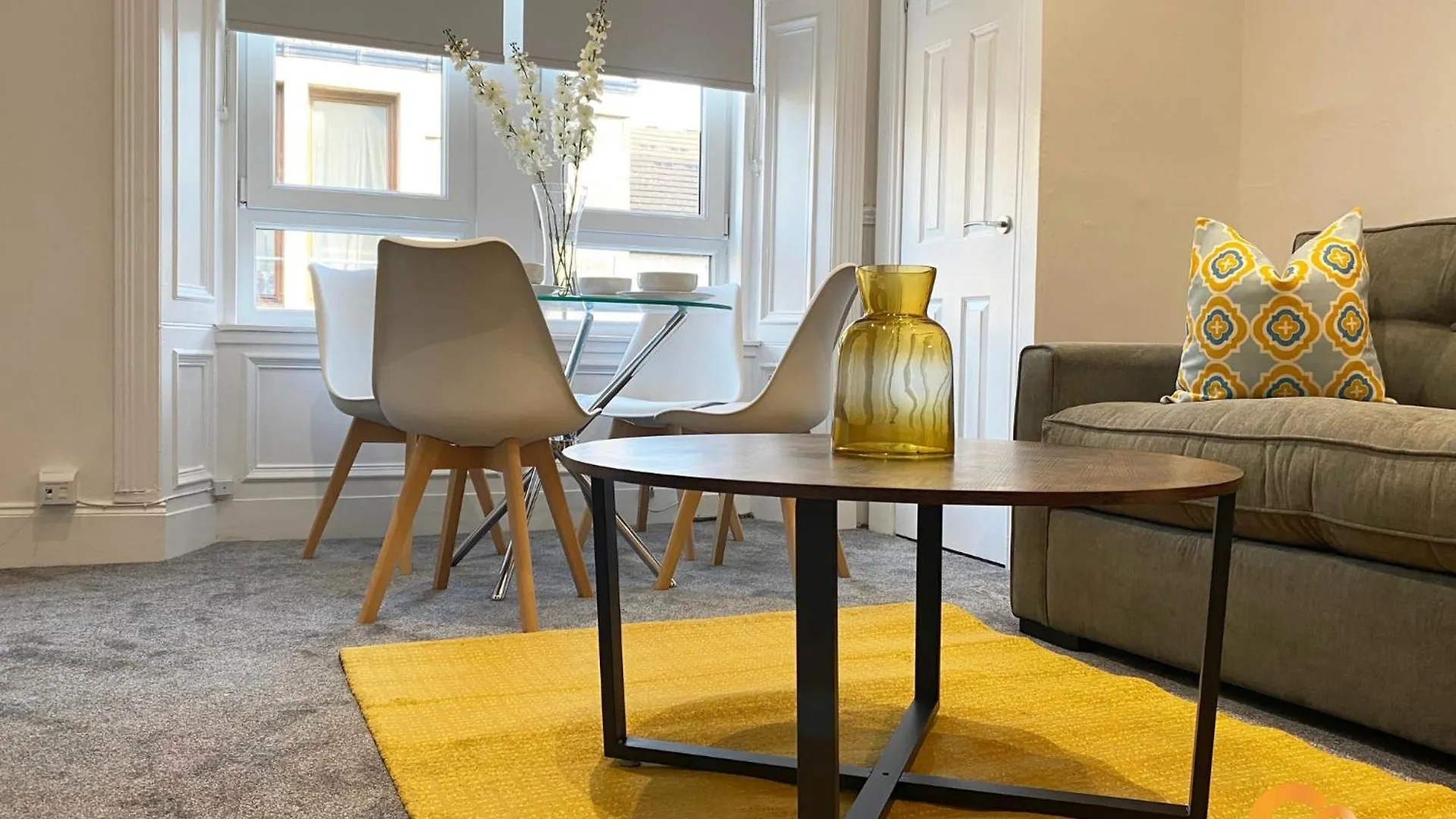 Central Serviced Apartments: Modern, Quiet Stay with Wi-Fi & Extended Options Dundee 0*,  United Kingdom