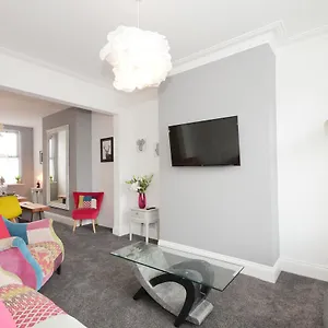 Boutique House- Spacious & Stylish With Free Parking , York United Kingdom